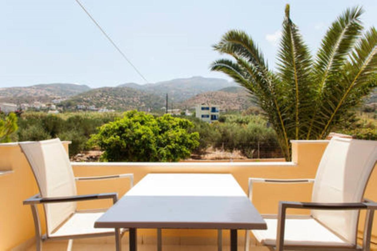 סיטייה Makis Apartments מראה חיצוני תמונה