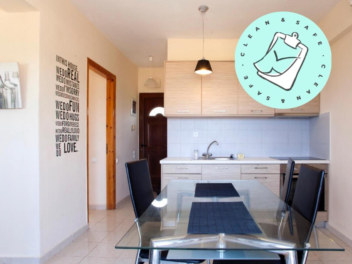 סיטייה Makis Apartments מראה חיצוני תמונה